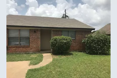 1129 Suburban Street #1131, Cedar Hill, TX 75104 - Photo 1