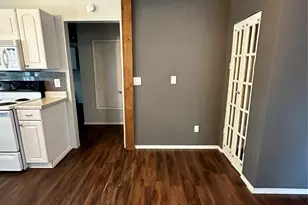 301 W Austin Ave, Cooper, TX 75432 - Photo 5