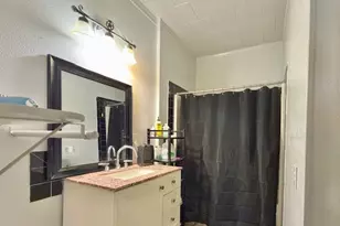 410 S Ave E, Clifton, TX 76634 - Photo 11