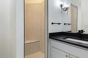 800 S Welch St, Denton, TX 76201 - Photo 5