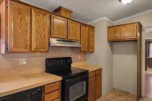 4511 Private Rd 1172, Greenville, TX 75401 - Photo 17