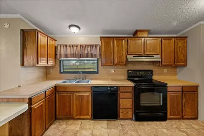 4511 Private Road 1172, Greenville, TX 75401 - Photo 15