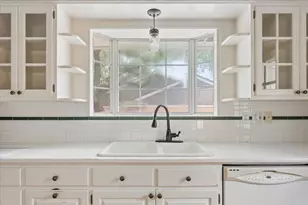 2917 Braemar Dr, Waco, TX 76710 - Photo 9