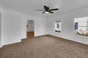 927 Oakwood Ave, Waco, TX 76706 - Photo 3