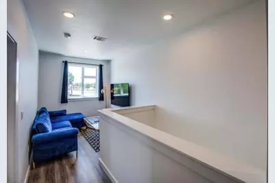 10803 Mandalay Drive, Dallas, TX 75228 - Photo 15