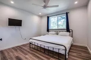 10803 Mandalay Dr, Dallas, TX 75228 - Photo 9