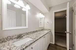 2230 Mack Ln, Dallas, TX 75227 - Photo 3