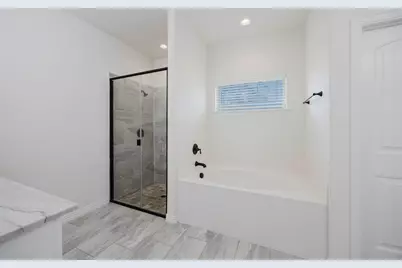 105 Kathy Stephens Avenue, Springtown, TX 76082 - Photo 37