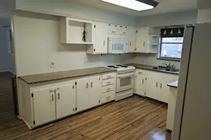 8747 Mosswood Dr, Dallas, TX 75227 - Photo 13