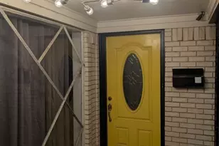 8747 Mosswood Dr, Dallas, TX 75227 - Photo 3