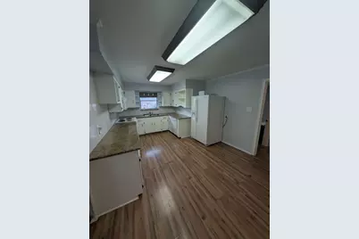 8747 Mosswood Drive, Dallas, TX 75227 - Photo 13