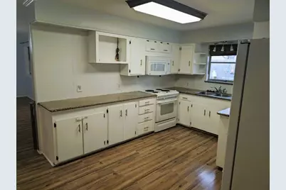 8747 Mosswood Drive, Dallas, TX 75227 - Photo 13