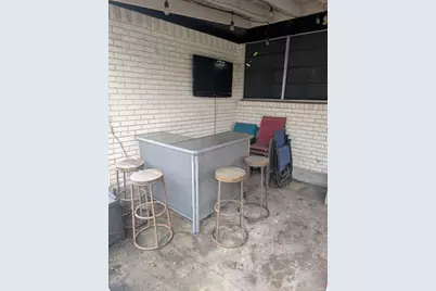 8747 Mosswood Drive, Dallas, TX 75227 - Photo 5