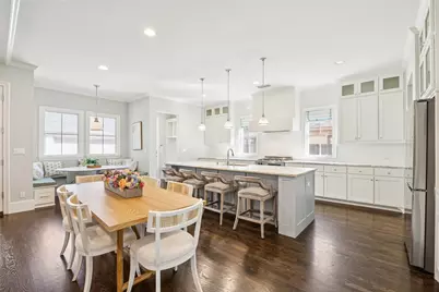 6435 Glenrose Court, Dallas, TX 75214 - Photo 7