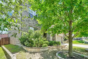 2410 Hillview Dr, Garland, TX 75043 - Photo 9