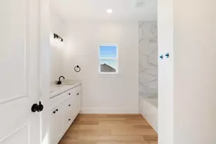 213 Private Road 33083, Sumner, TX 75486 - Photo 13