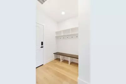 213 Private Road 33083, Sumner, TX 75486 - Photo 15