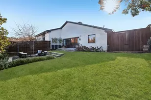 6547 Mercedes Ave, Dallas, TX 75214 - Photo 37