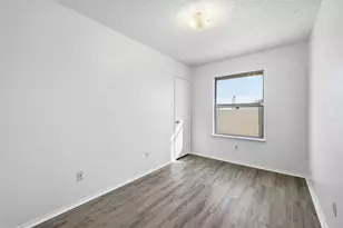 10000 Long Rifle Dr, Fort Worth, TX 76108 - Photo 11