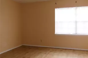 622 W Warrior Trl, Grand Prairie, TX 75052 - Photo 15