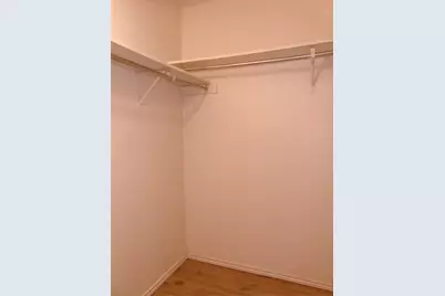 622 W Warrior Trail, Grand Prairie, TX 75052 - Photo 11