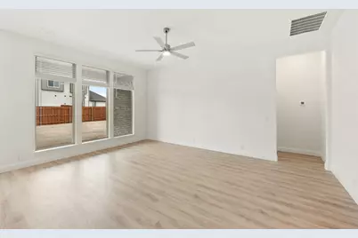 2808 Parkwood Circle, Denton, TX 76226 - Photo 13