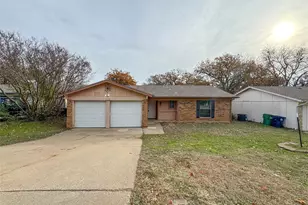 1112 Autumn Oak Dr, Denton, TX 76209 - Photo 1