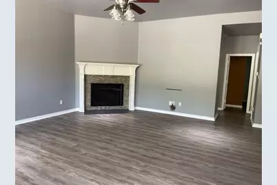 1323 E College Street, Princeton, TX 75407 - Photo 7