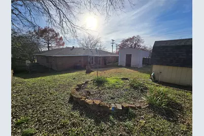 301 E 6th Street, Weatherford, TX 76086 - Photo 5