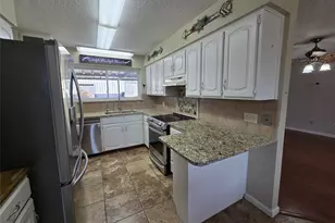 301 E 6th St, Weatherford, TX 76086 - Photo 9