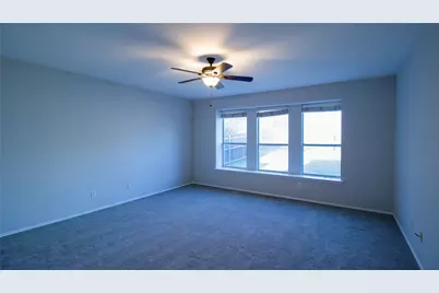 10217 Crawford Farms Drive, Fort Worth, TX 76244 - Photo 21