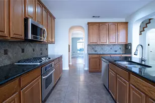 10217 Crawford Farms Dr, Fort Worth, TX 76244 - Photo 17