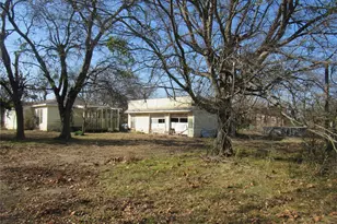 212 S Wilson St, Bells, TX 75414 - Photo 1