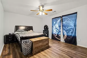 210 Creek Cove Dr, Dallas, TX 75217 - Photo 17