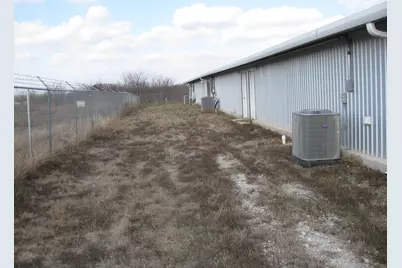 12600 W Hwy 82 Highway W #2, Savoy, TX 75479 - Photo 17