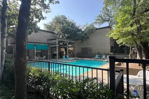 10432 High Hollows Dr, Dallas, TX 75230 - Photo 29