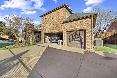 1800 Hollow Falls Court, Frisco, TX 75036 - Photo 35