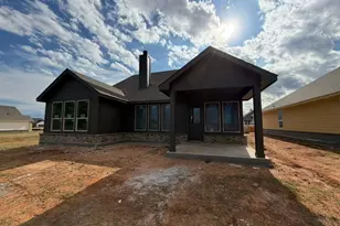 1237 Sabine River Ln, Springtown, TX 76082 - Photo 11