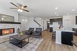 1237 Sabine River Ln, Springtown, TX 76082 - Photo 13