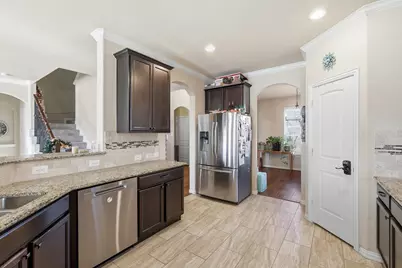 1529 Enchanted Sky Lane, Fort Worth, TX 76052 - Photo 9