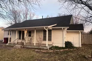 408 E Fannin St, Leonard, TX 75452 - Photo 1