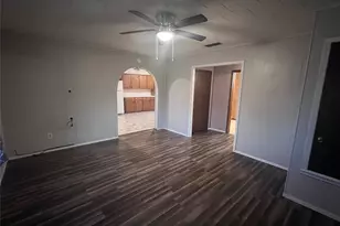 408 E Fannin St, Leonard, TX 75452 - Photo 11