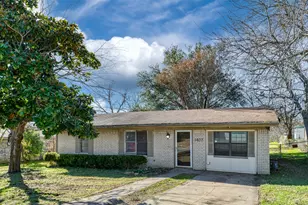 1407 Franklin St, Weatherford, TX 76086 - Photo 3