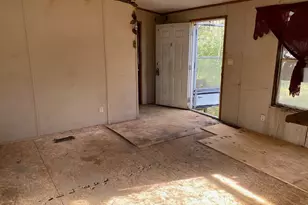 1233 Suncrest Cir, Jasper, TX 75951 - Photo 9