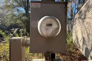 1233 Suncrest Cir, Jasper, TX 75951 - Photo 5