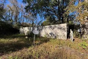 1233 Suncrest Cir, Jasper, TX 75951 - Photo 3