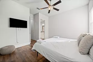 2011 N Prairie Ave, Dallas, TX 75204 - Photo 35