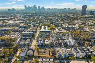 2011 N Prairie Ave, Dallas, TX 75204 - Photo 5