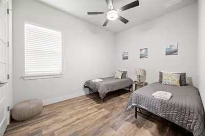 2009/2011 N Prairie Avenue #2009/2011, Dallas, TX 75204 - Photo 33