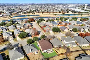 2740 Evening Mist Dr, Little Elm, TX 75068 - Photo 33